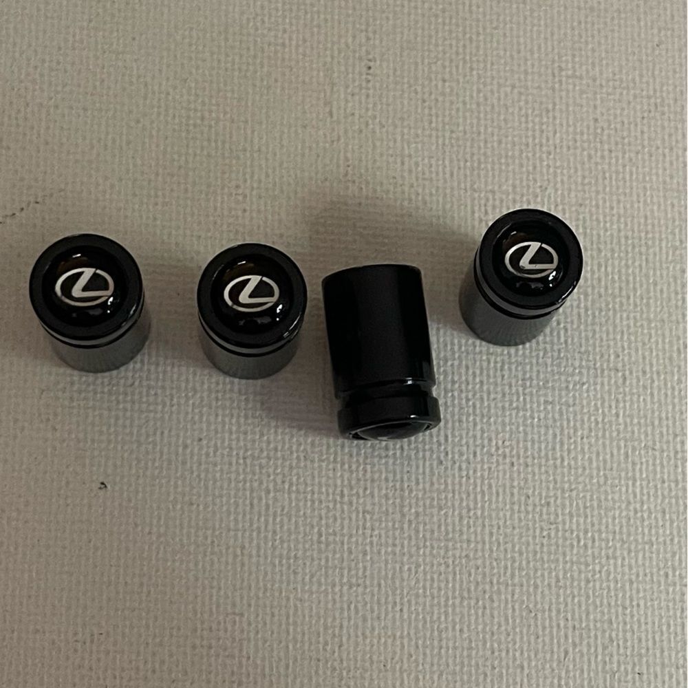 Lexus valve Stem caps in Black with logo set of 4 NWT
